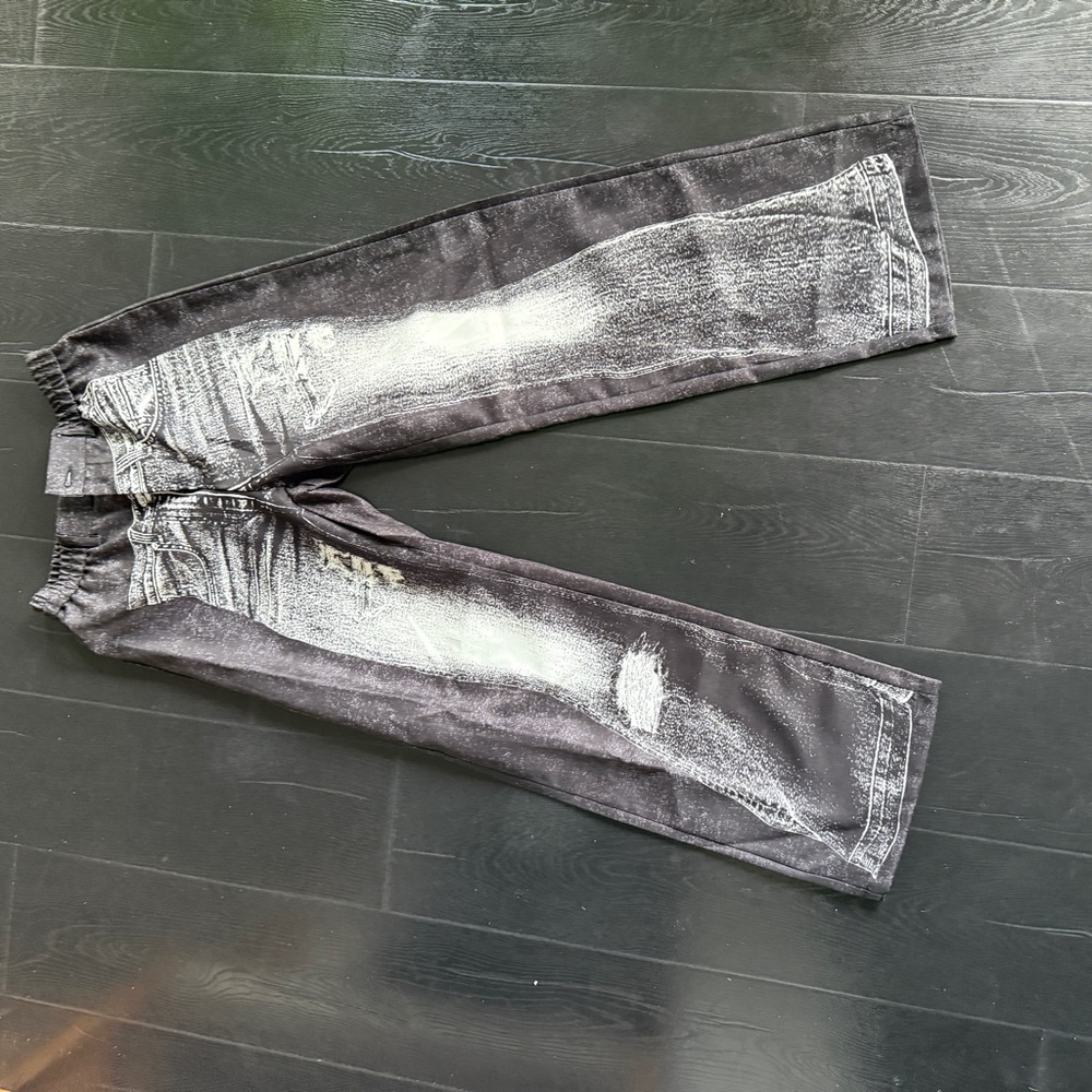SHEIN Black and Gray Relaxed Men's Jeans